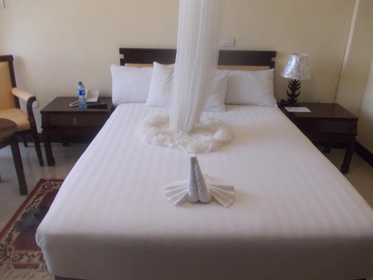 Asinuara Hotel Bahir Dar Buitenkant foto