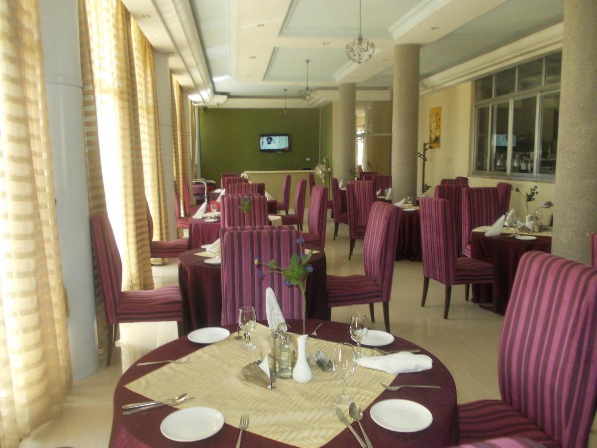 Asinuara Hotel Bahir Dar Buitenkant foto