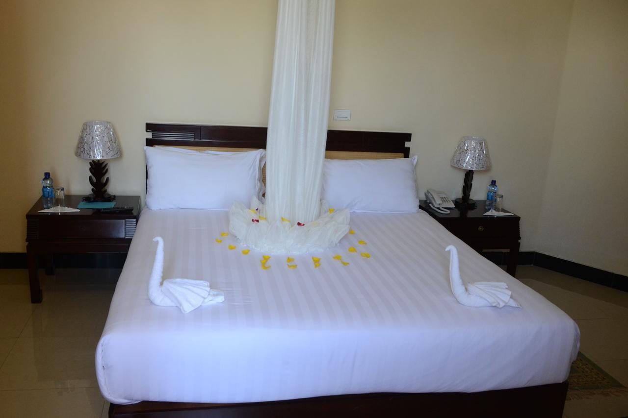 Asinuara Hotel Bahir Dar Buitenkant foto