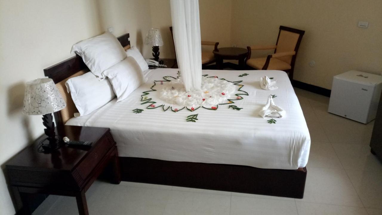 Asinuara Hotel Bahir Dar Buitenkant foto